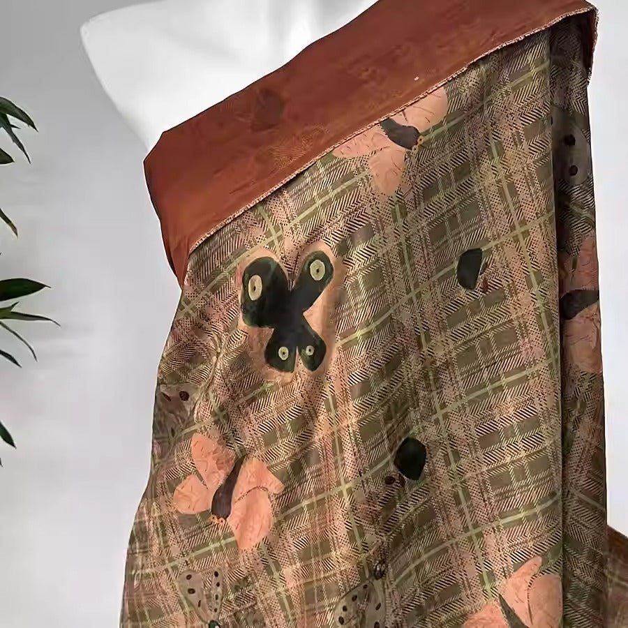 XYHYS 昆虫世界- Jacquard HUALUO Hongyunsha silk fabric, 25 momme openwork texthture, 110cm by e Yard