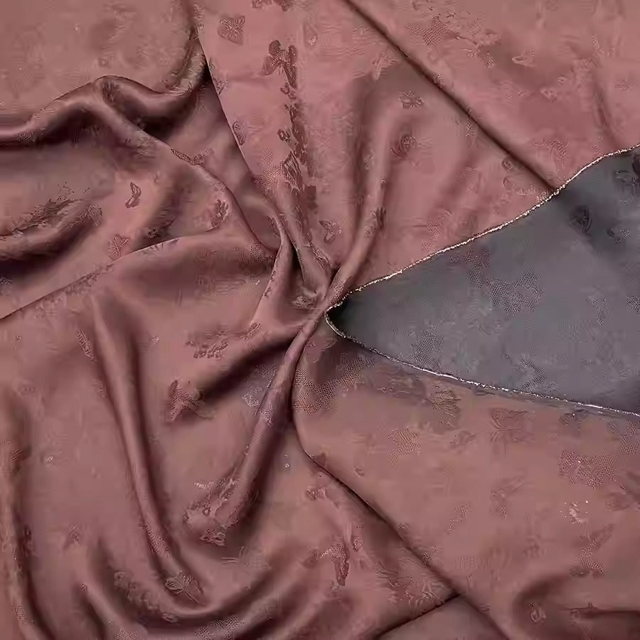 XYHYS 蝴蝶- Jacquard HUALUO Hongyunsha silk fabric, 25 momme openwork texthture, 110cm by e Yard