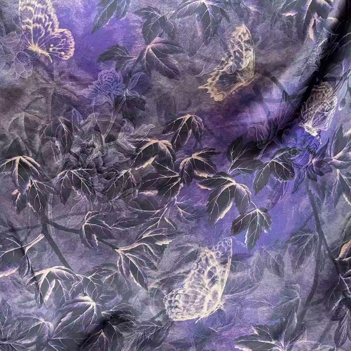 XYHYS迷雾森林- Jacquard HUALUO Hongyunsha silk fabric, 25 momme openwork texture, 110cm by the Yard
