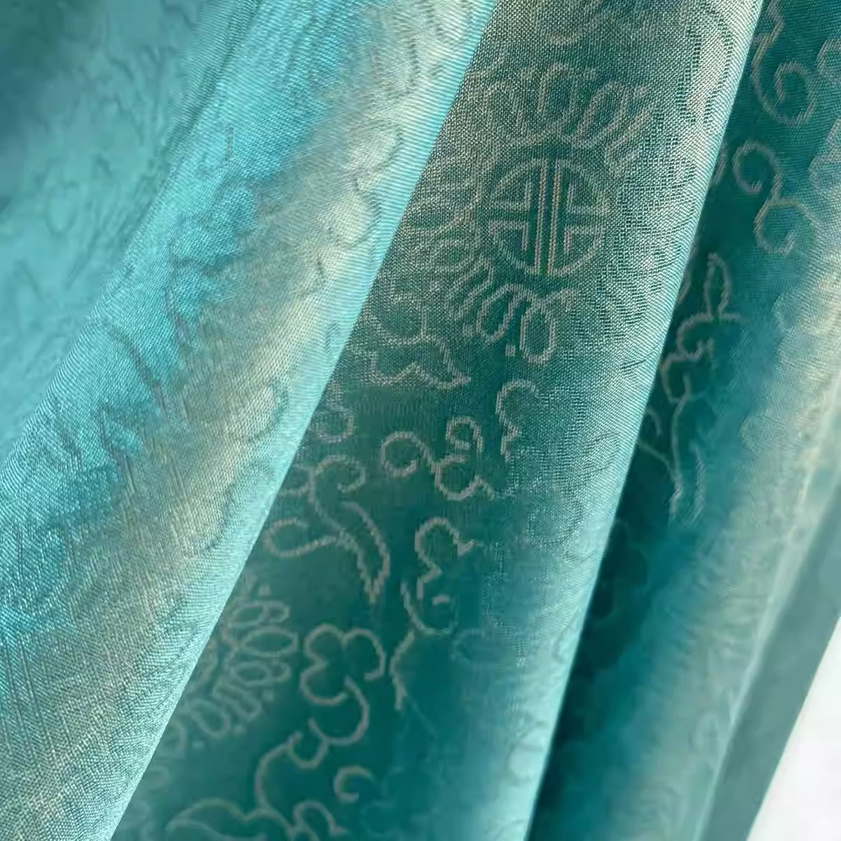 XYLN055 - Leno silk fabric, sheer and super light 100% silk, 15 momme 114cm wide by the yard