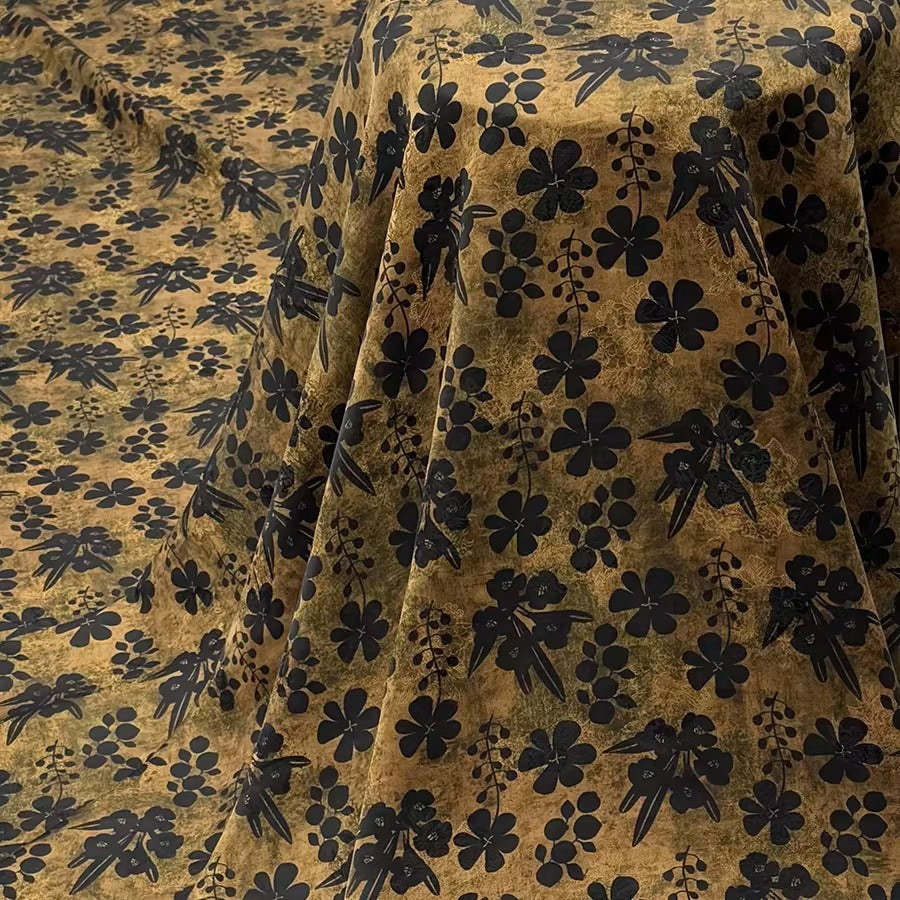 XYHYS 雅韵墨香- Jacquard HUALUO Hongyunsha silk fabric, 25 momme openwork texthture, 110cm by e Yard