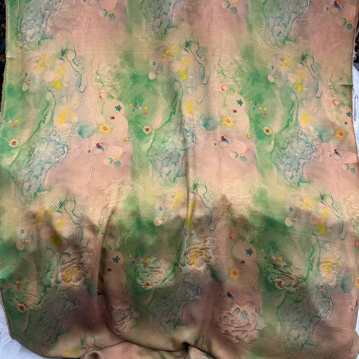XYCYHZ - Plant dyed HongYunSha Silk fabric, Openwork HUALUO, 25 momme 110cm wide by the Yard