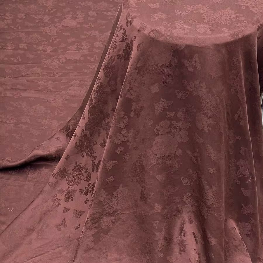 XYHYS 蝴蝶- Jacquard HUALUO Hongyunsha silk fabric, 25 momme openwork texthture, 110cm by e Yard
