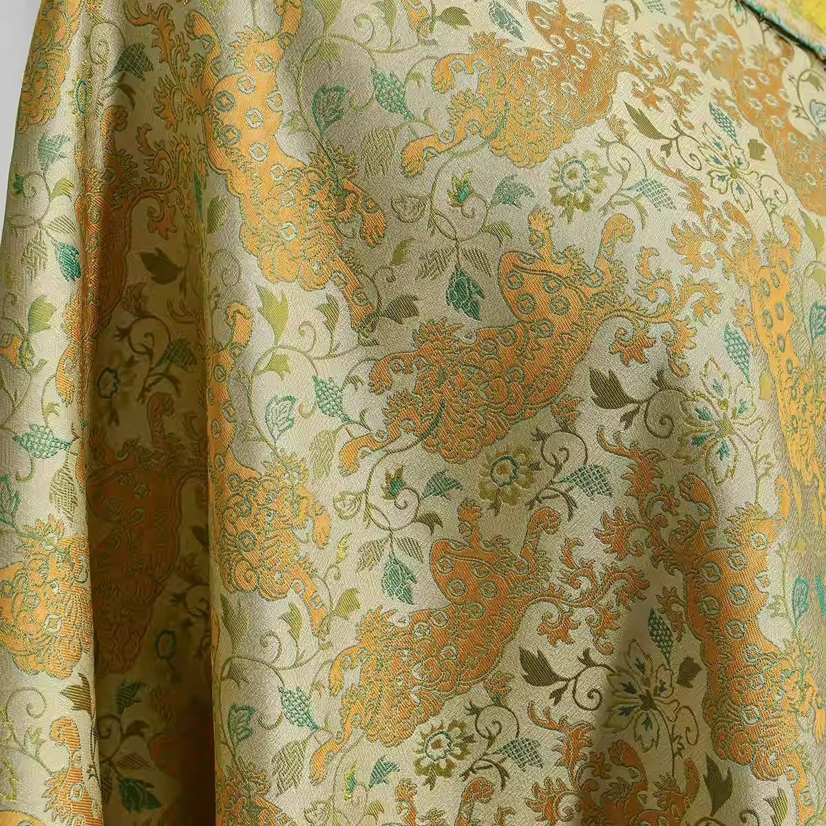 XYLDXSJ 缠枝铜线金钱狮 - Gilt-Thread Song Brocade 织金宋锦, 38 momme 140cm wide by the yard