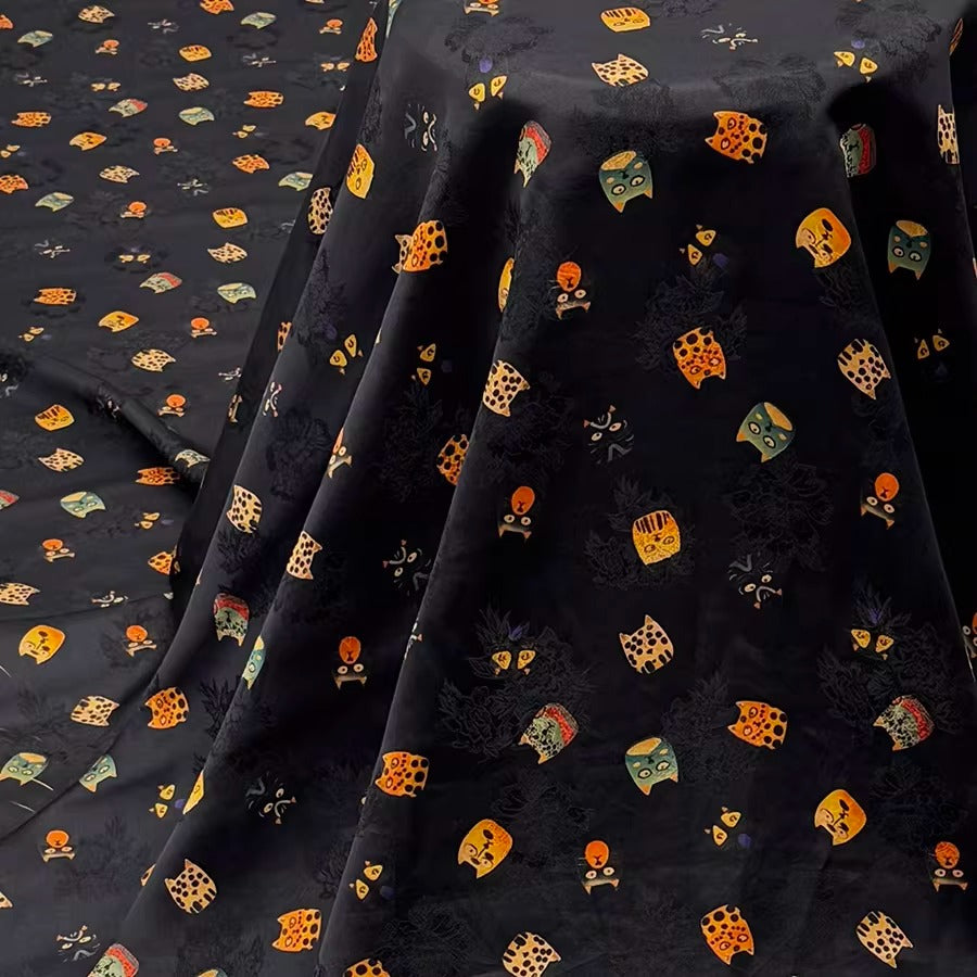 XYHYS 卡通动物- Jacquard HUALUO Hongyunsha silk fabric, 25 momme openwork texthture, 110cm by e Yard