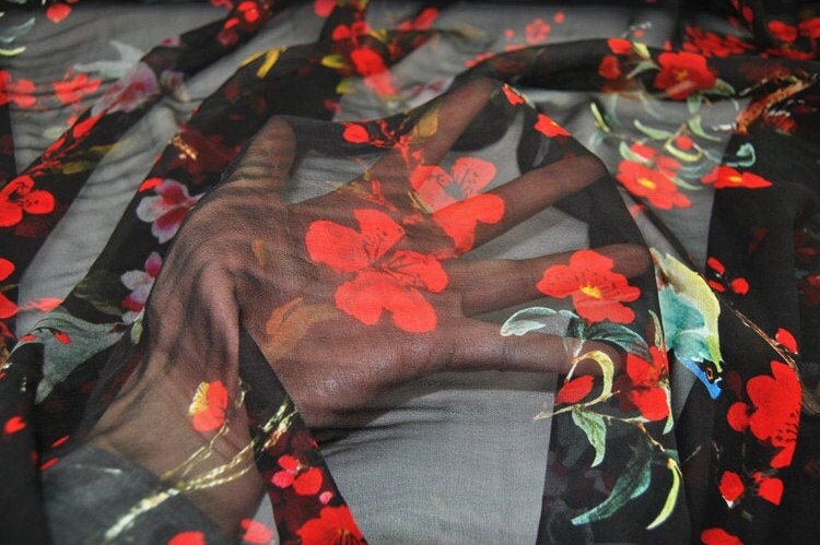 HONGHUA - 8 Momme Red Flowers Black Silk Georgette Fabric - 135cm by the Yard