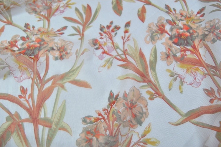 JUSE - 5 Momme Orange Flowers Crinkle Silk Georgette Fabric 135cm by the Yard
