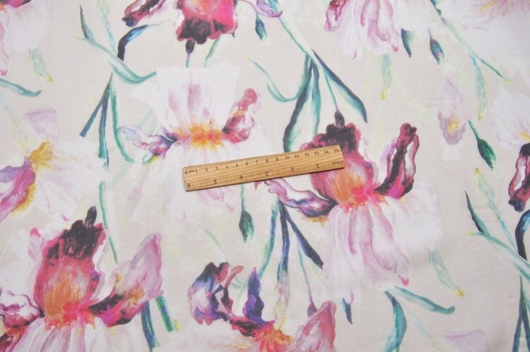 XIANYAN - 8 Momme Floral print on White Silk Georgette Fabric 140cm by the Yard