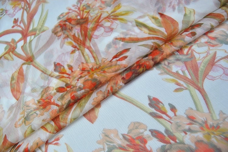 JUSE - 5 Momme Orange Flowers Crinkle Silk Georgette Fabric 135cm by the Yard