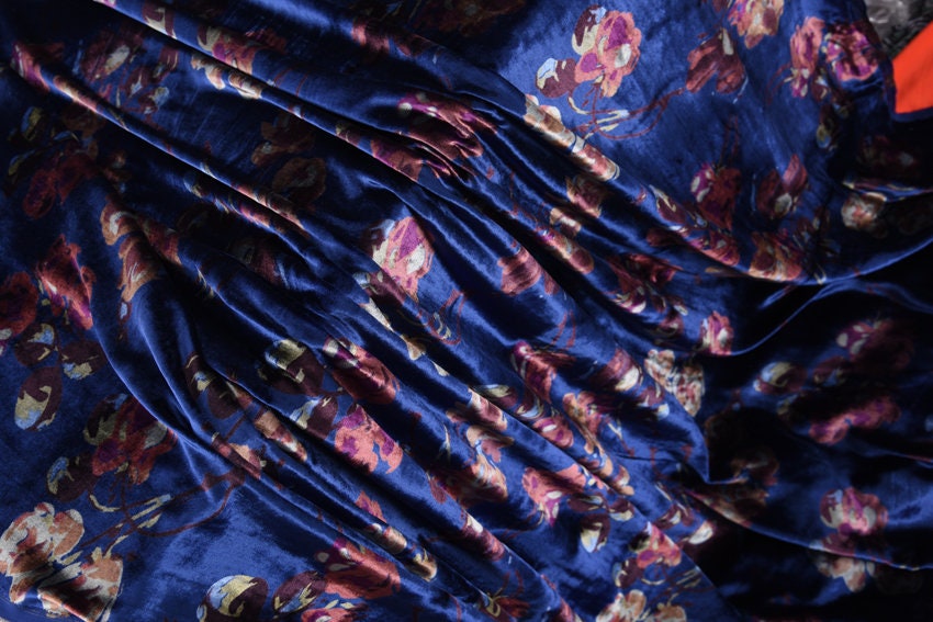 LANSI - Vintage Floral Print Blue Silk Velvet Fabric - 140cm wide by the Yard