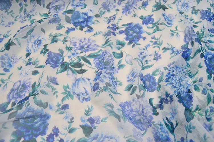 LANHUAXUE - 5.5 Momme Floral Print Crinkled Silk Georgette Fabric - 140cm wide by the Yard
