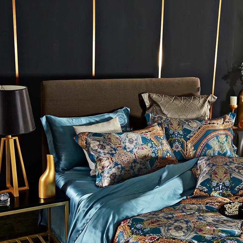 Blossom Blue - 16 Momme 100% Silk Bedding 4pcs Suite
