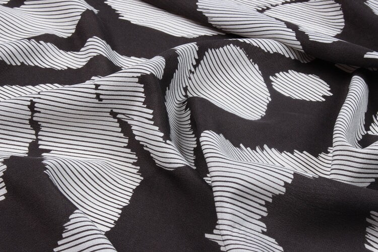 BUGUIZE - 16 momme Black White Stripes Print Silk Crepe de Chine Fabric - 140cm wide by the Yard