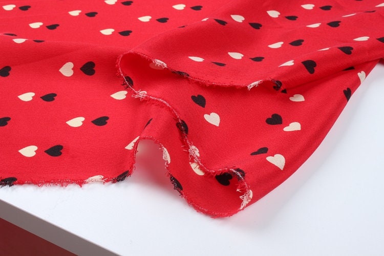 QUWEIXIN - 12 momme Heart Print Silk Crepe de Chine Fabric - 137cm wide by the Yard