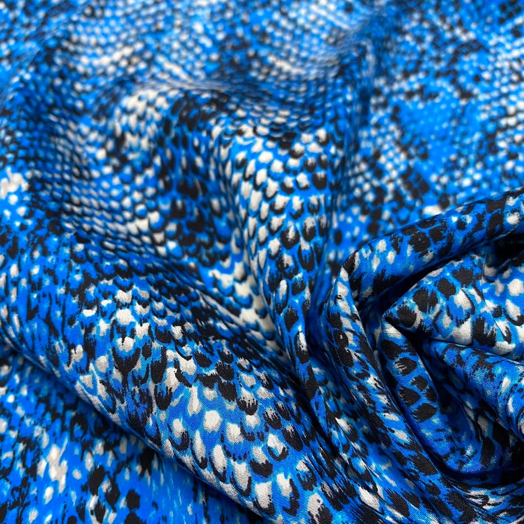 SNAKE - 16 Momme Beautiful Snake Print Blue Silk Crepe de ChineFabric 105cm wide by the Yard