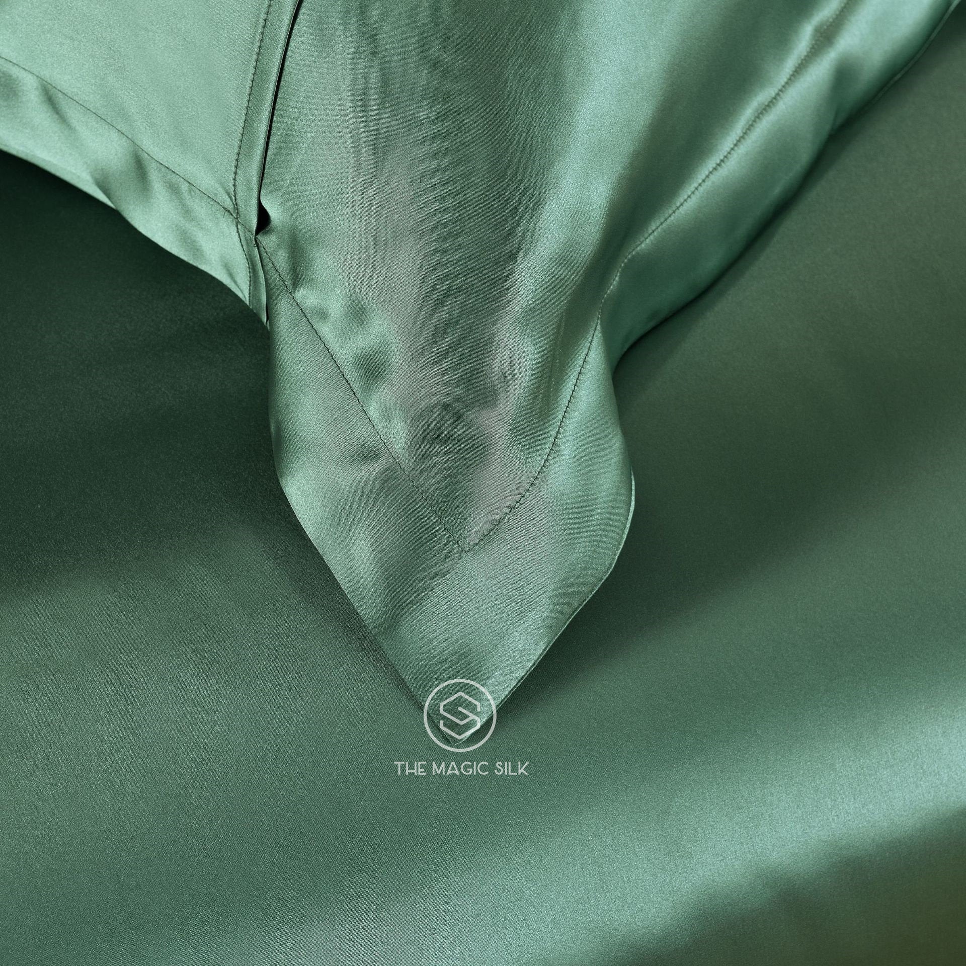 Lucky Green - 16 Momme 100% Silk Bedding 4pcs Suite