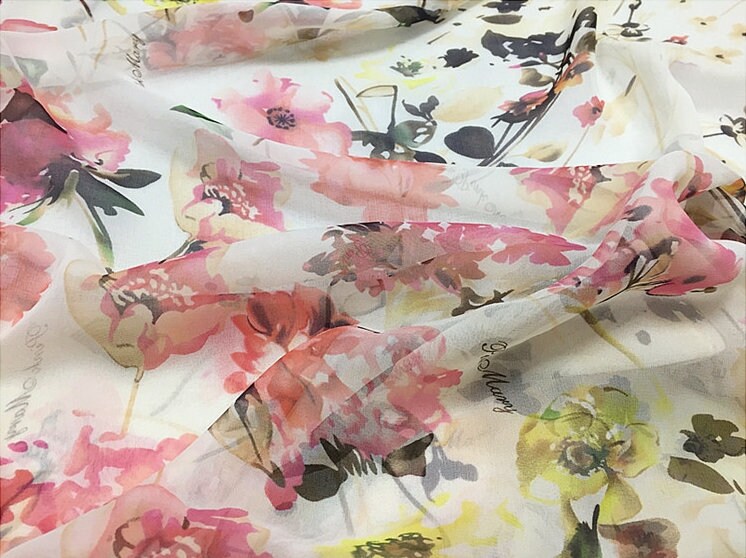 WENROU - 8 Momme Soft Pink Floral Print on White Silk Georgette Fabric - 110cm wide by the Yard