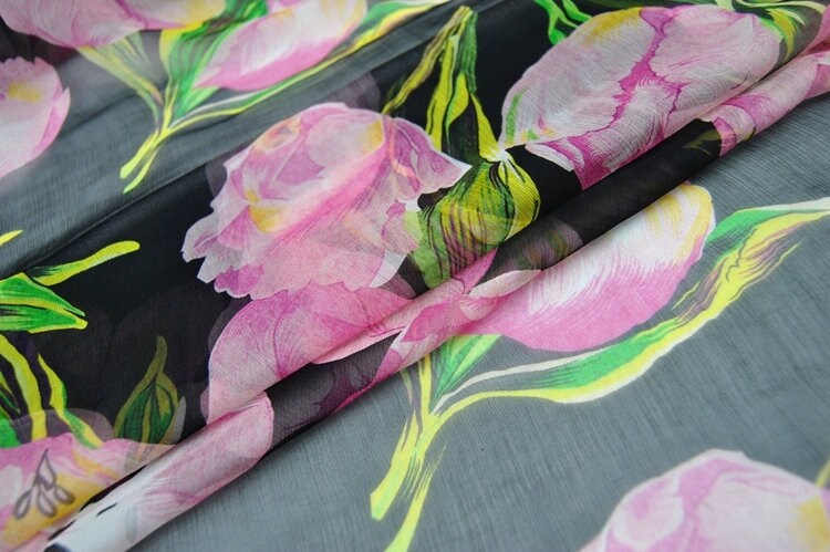 YUJINXIANG - 5 Momme Pink Tulip Print Crinkled Silk Georgette Fabric - 135cm wide by the Yard