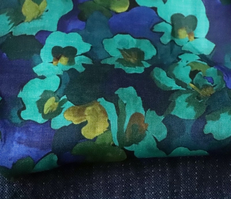 LANYUN - Floral Print Ramie Fabric-By the Yard