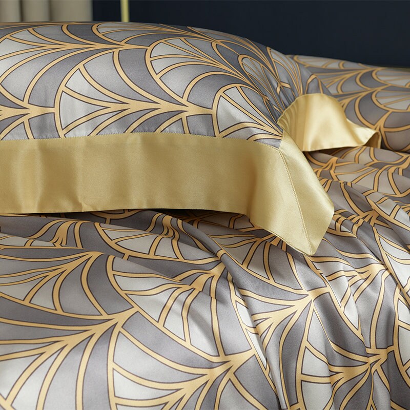FACAI - 19 Momme Silk Bedding Suite 4pcs