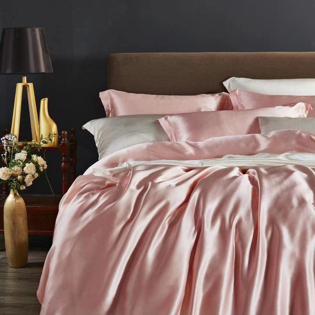 SAKURA - 25 Momme 100% Mulberry Silk Duvet Cover