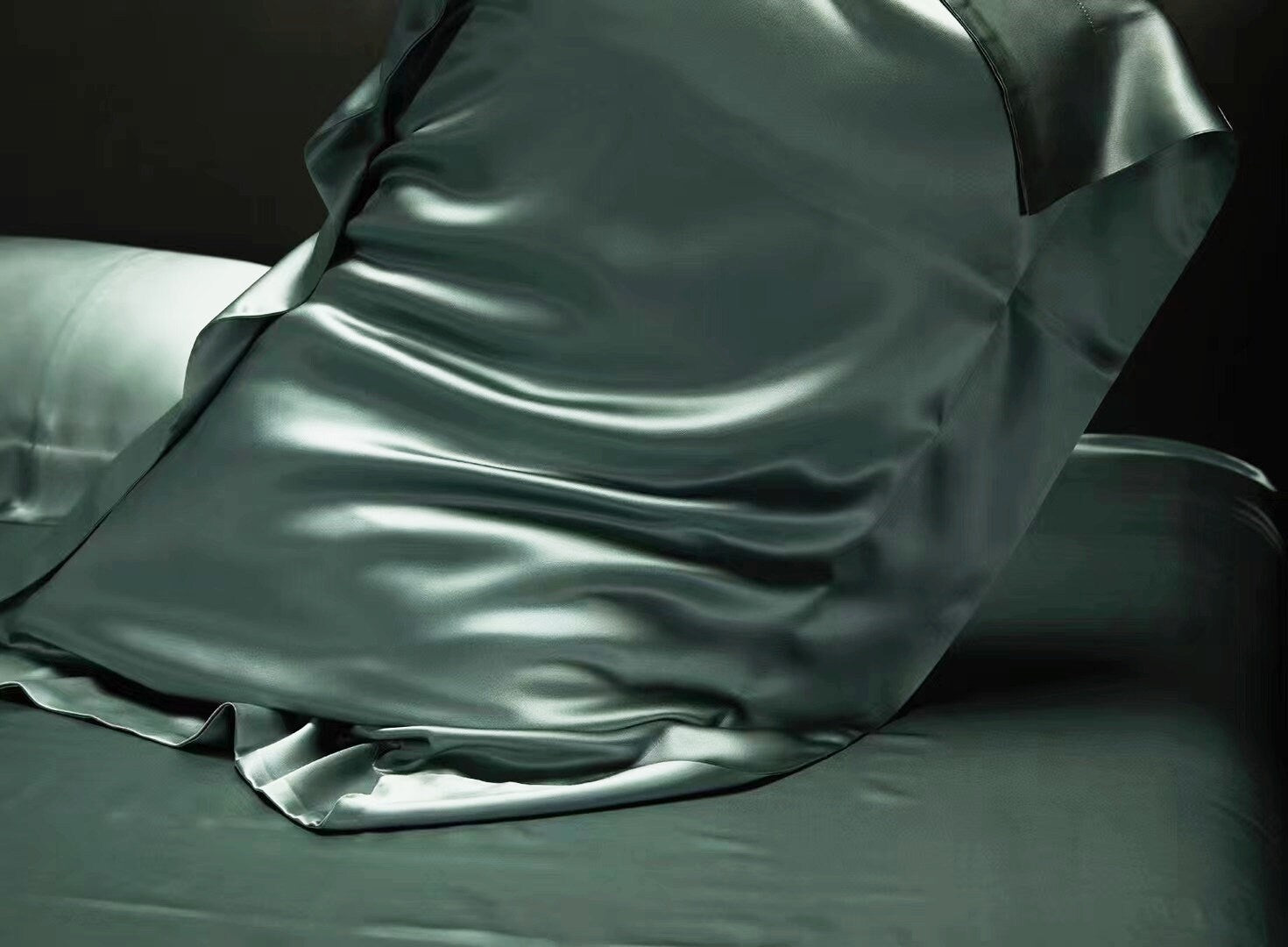 LILY PAD - 30 Momme Mulberry Silk Bedding, Silk Duvet Cover, Silk Fitted Sheet, Silk Flat Sheet, Silk Pillowcase, 100% SILK