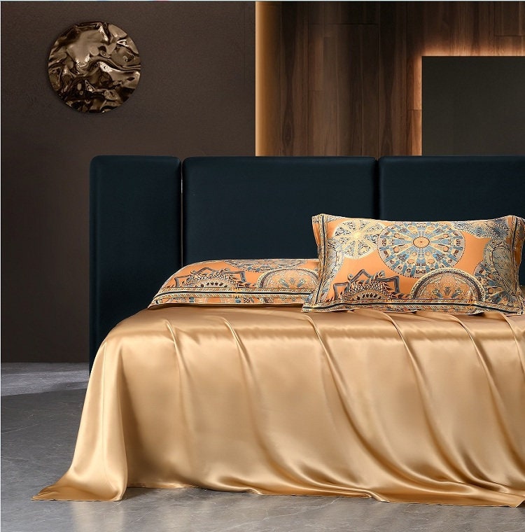 LADY LUCK - 16 Momme 100% Silk Bedding 4pcs Suite