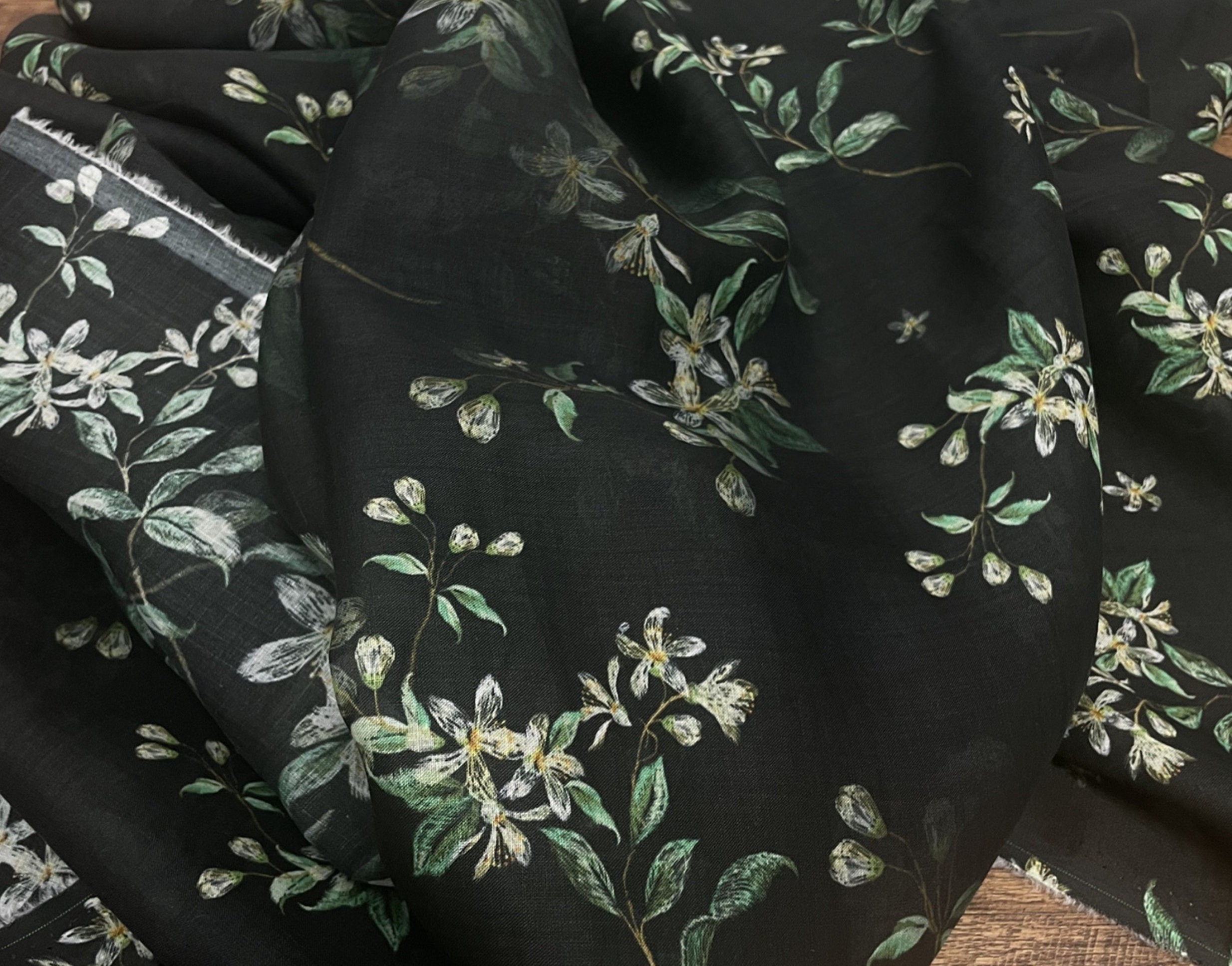 LIUNIAN - Digital Printing 42 Thread Count Ramie Fabric - 140cm wide by the Yard