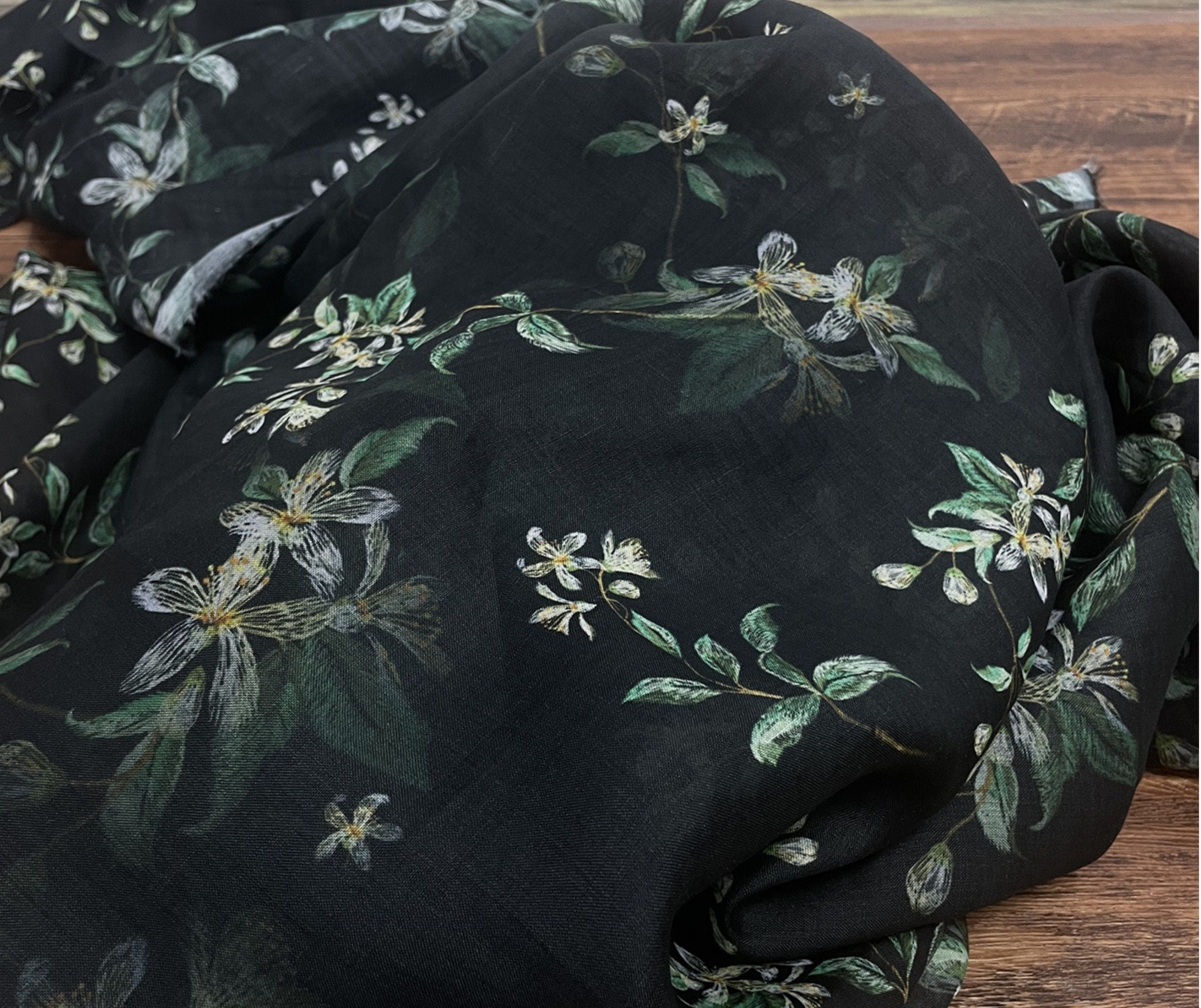 LIUNIAN - Digital Printing 42 Thread Count Ramie Fabric - 140cm wide by the Yard