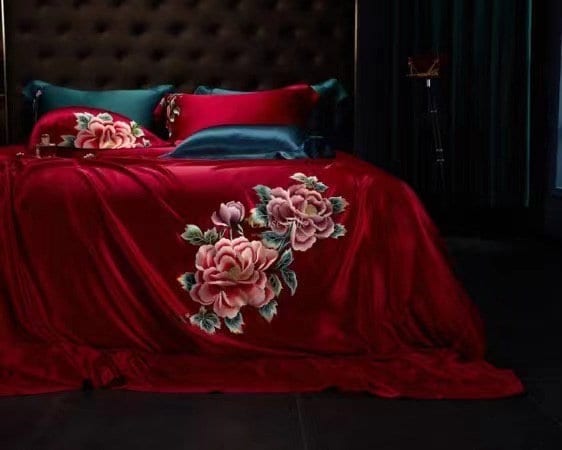 PEONY EMBROIDERY CRIMSON - 25 Momme 100% Mulberry Silk Bedding Set 4 pieces