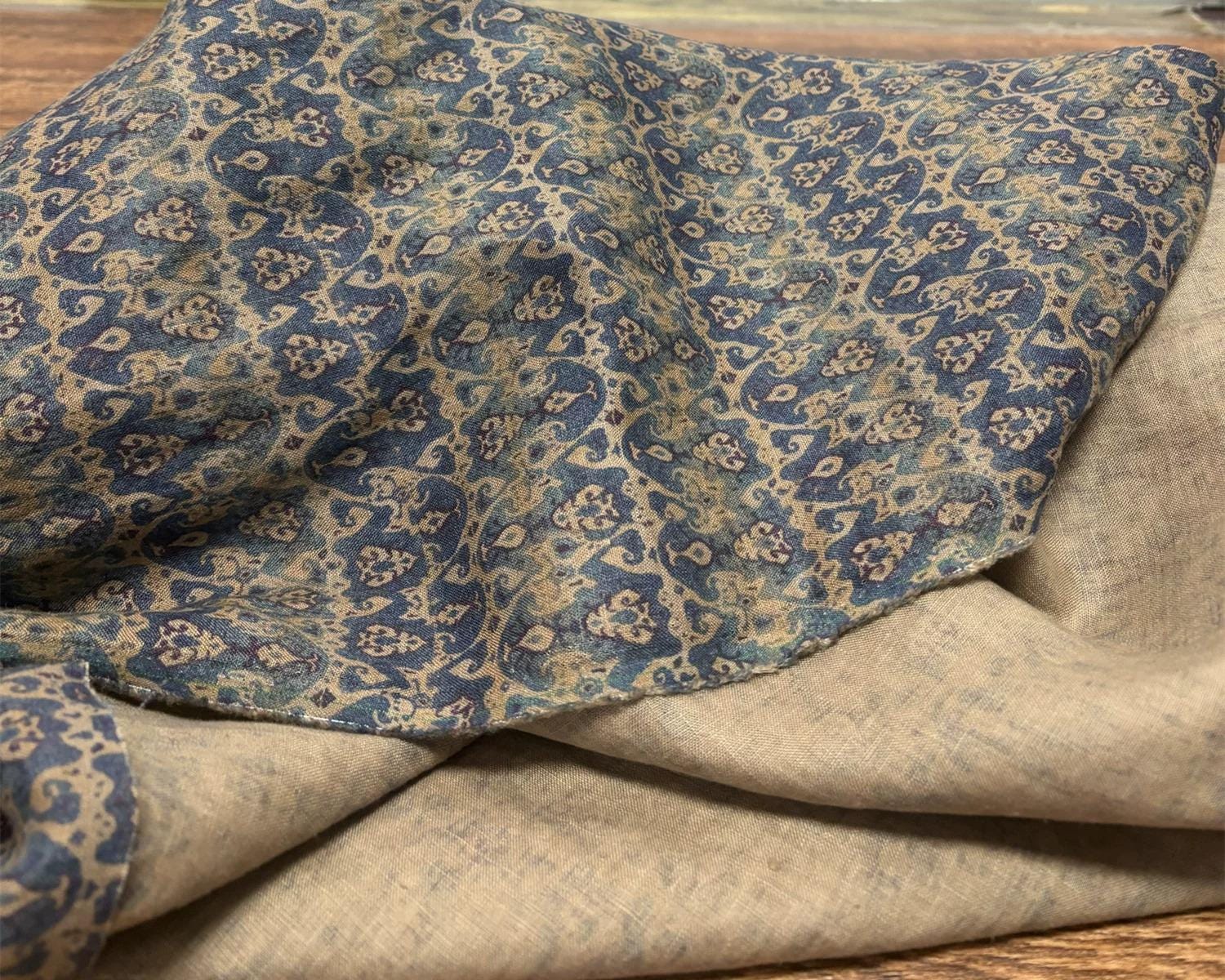 BJZHI - 100% Linen, Vintage Blue Digital Print, 220 gram 140cm wide by the Yard