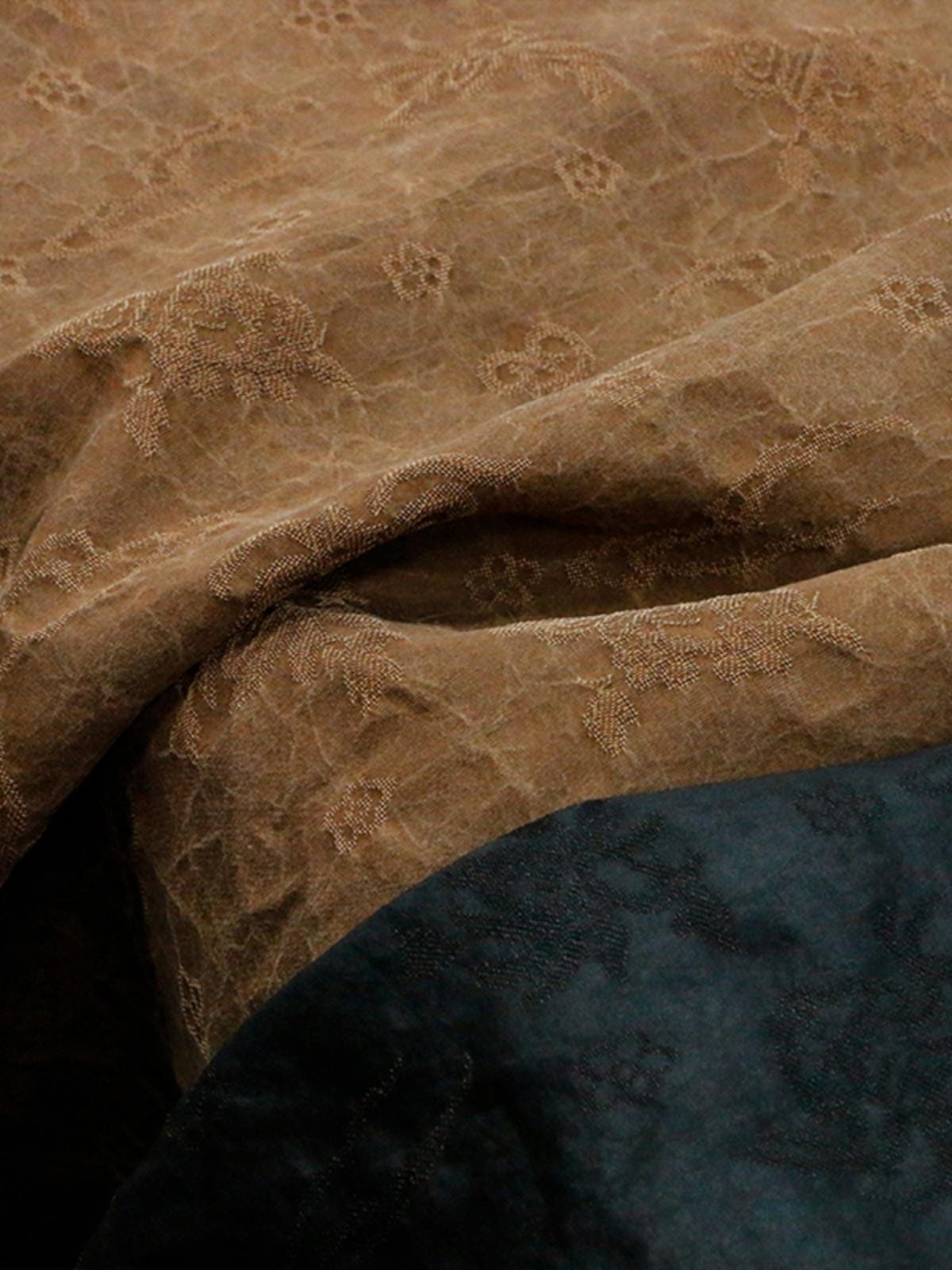 OSEGUW- 15 Momme Handmade Primary Color Cracks  Jacquard Plant Dye Mud Silk Fabric, 114cm by the Yard