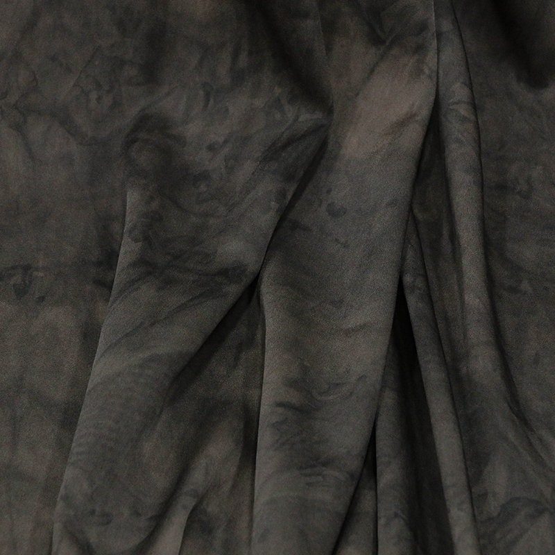 KAOLA - 30 Momme Handmade Double-Sided Satin Plant Mud Tie-dyed Fragrant Cloud Yarn  Fabric - 100cm by the Yard