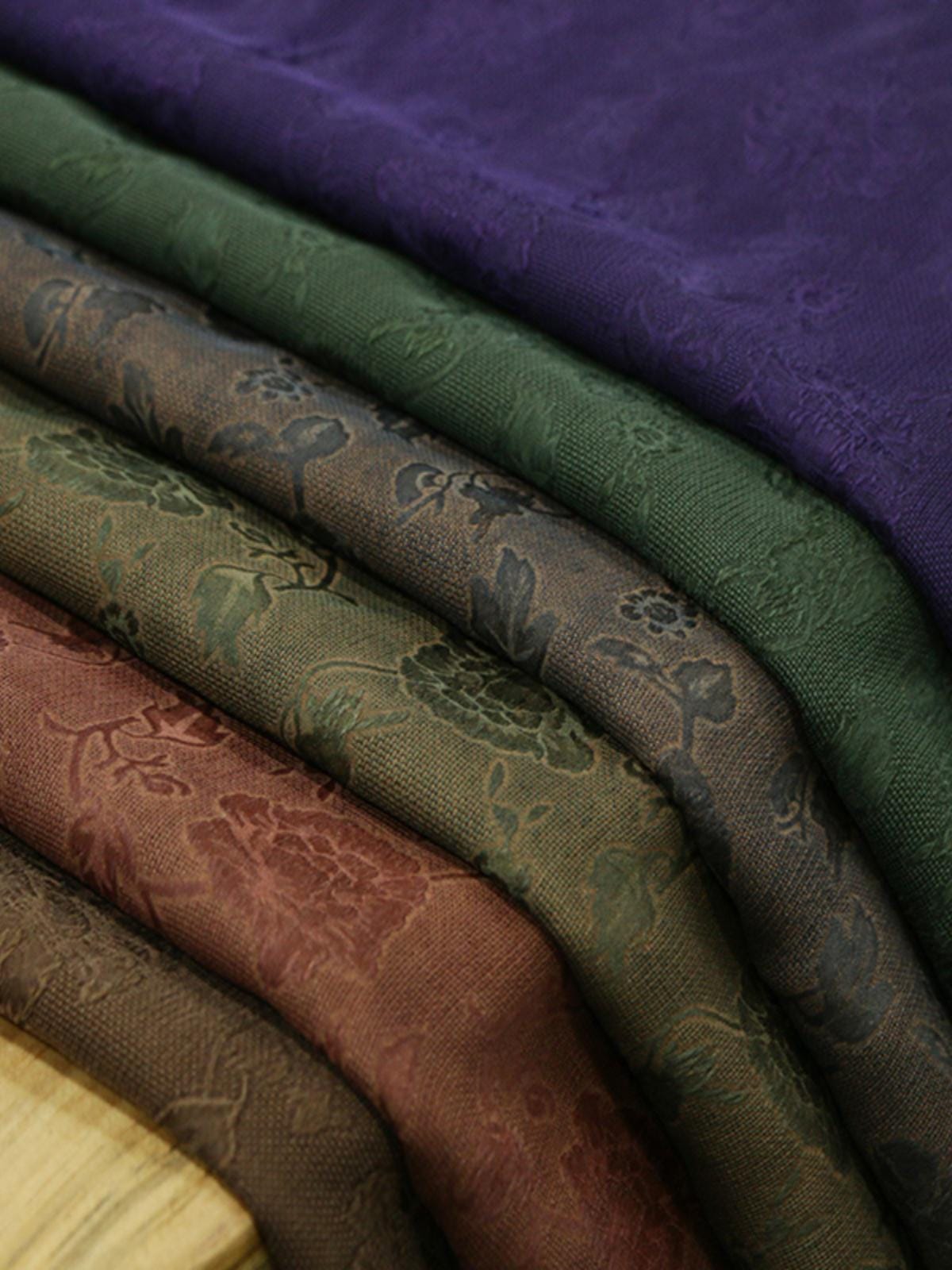 LZHLCY - Handmade 22 Momme HUALUO Natural-colored Flowers Jacquard Mud Silk Fabric (Openwork texture) - 130cm by the Yard