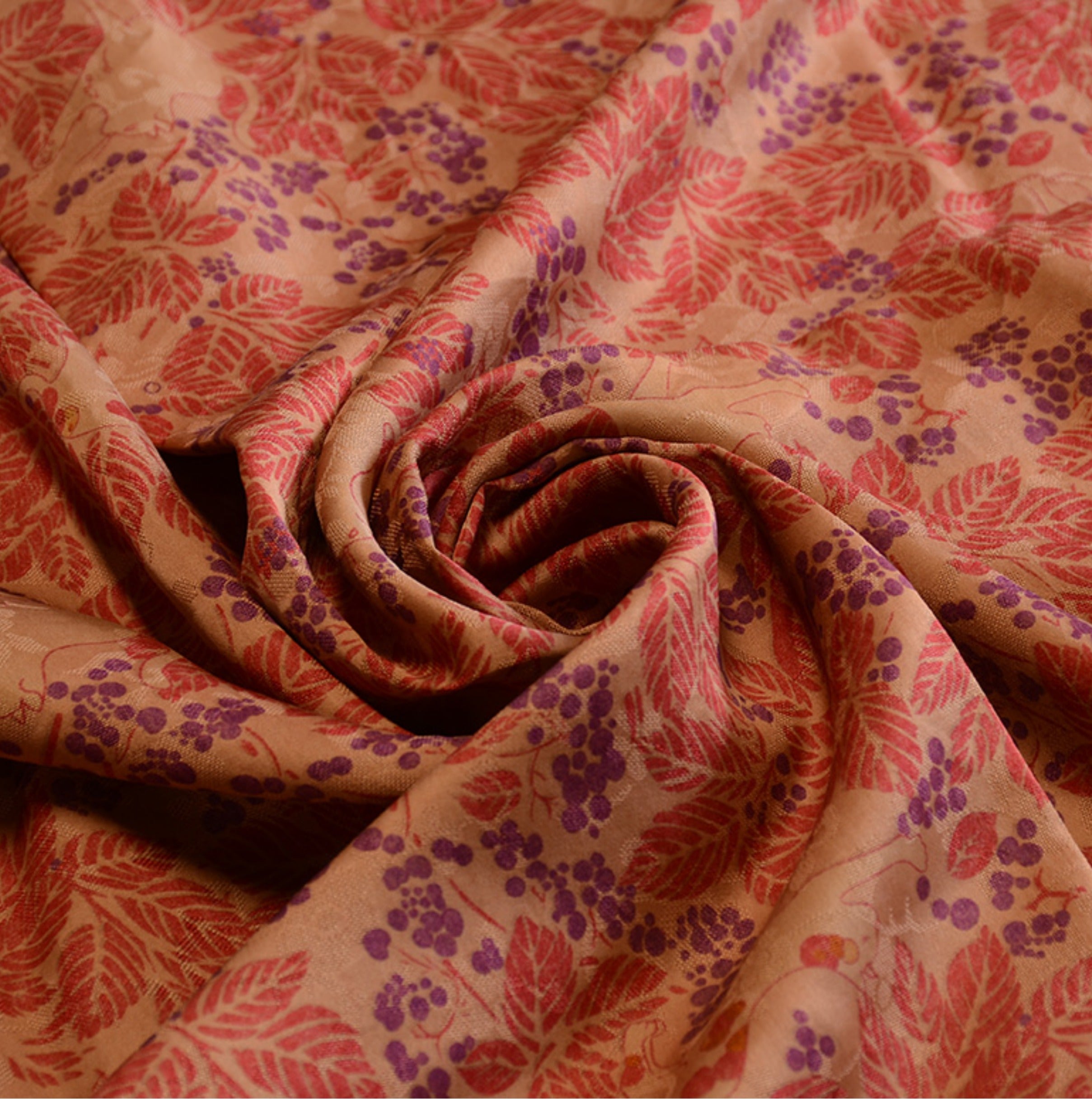 YPYZPT - Handmade 24 Momme HUALUO Jacquard Mud Silk Fabric (Openwork texture) - 115cm by the Yard