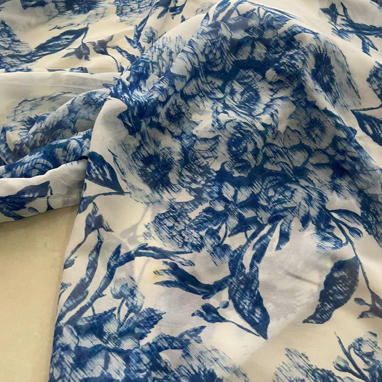 DDQHCI - 16 momme Floral Print Silk Crepe de Chine Fabric - 110cm wide by the Yard