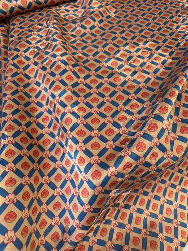 SXSJGO - Handmade 25 Momme HUALUO Jacquard Mud Silk Fabric (Openwork texture) - 114cm by the Yard