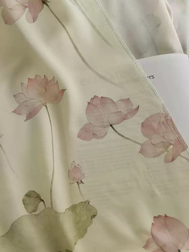 RYHEEYIU  - Hight 60 Count Rayon Satin Faux Silk Chinese Style Floral Cheongsam Dress Fabric - 145cm wide by the Yard