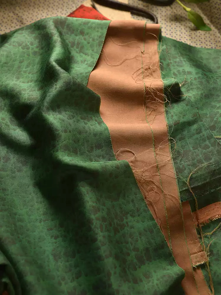 RYGUAWEN - Hight 60 Count Rayon Satin Faux Silk Chinese Style Floral Cheongsam Dress Fabric - 145cm wide by the Yard