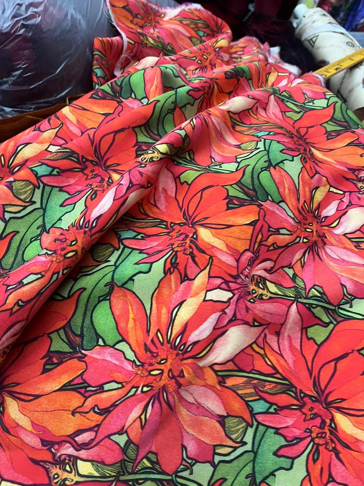 DDYDMD - 19 momme Floral Print Silk Crepe de Chine Fabric - 140cm wide by the Yard