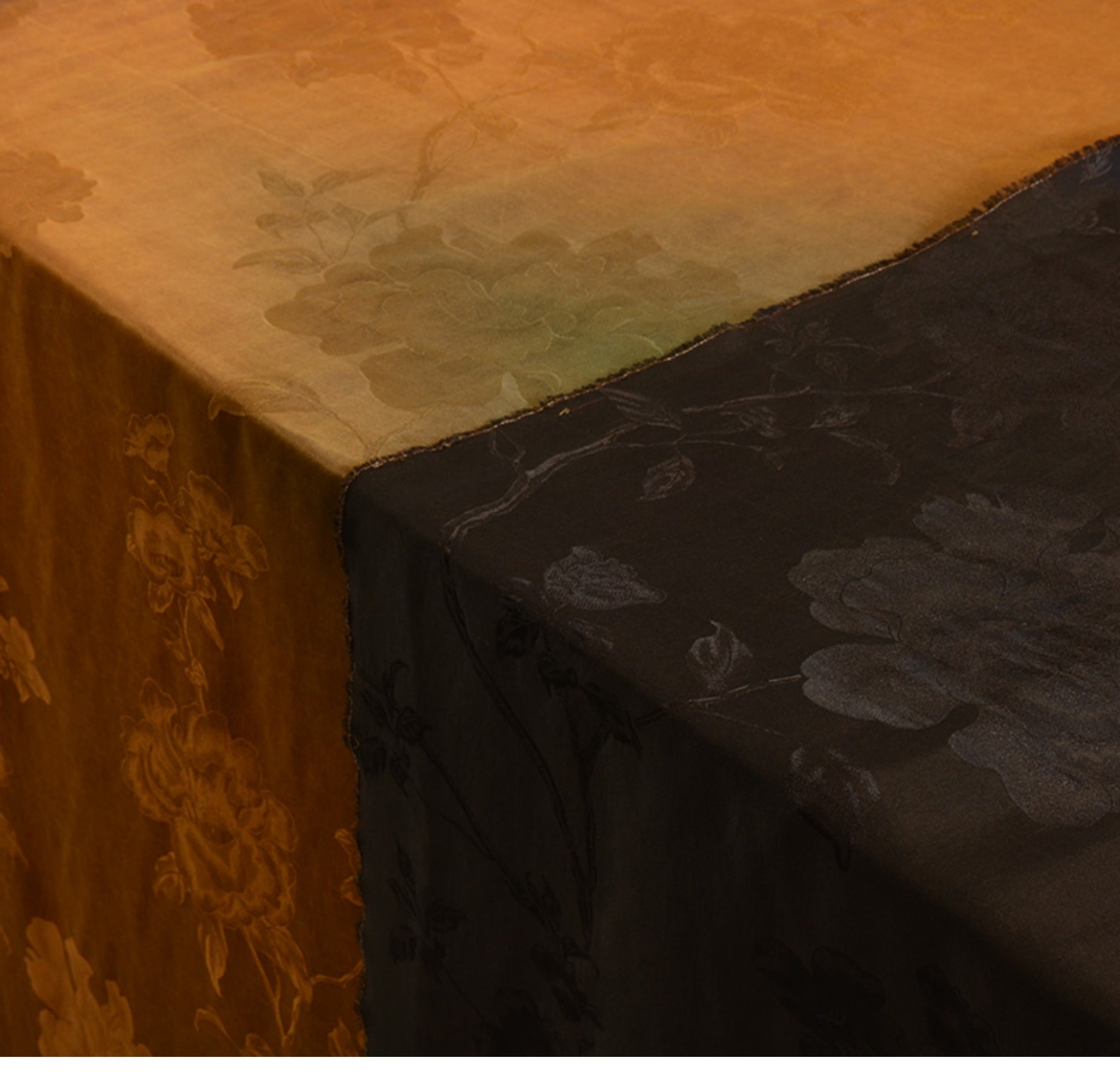 YPJBHL - Handmade 26 Momme HUALUO Jacquard Mud Silk Fabric (Openwork texture) - 138cm by the Yard