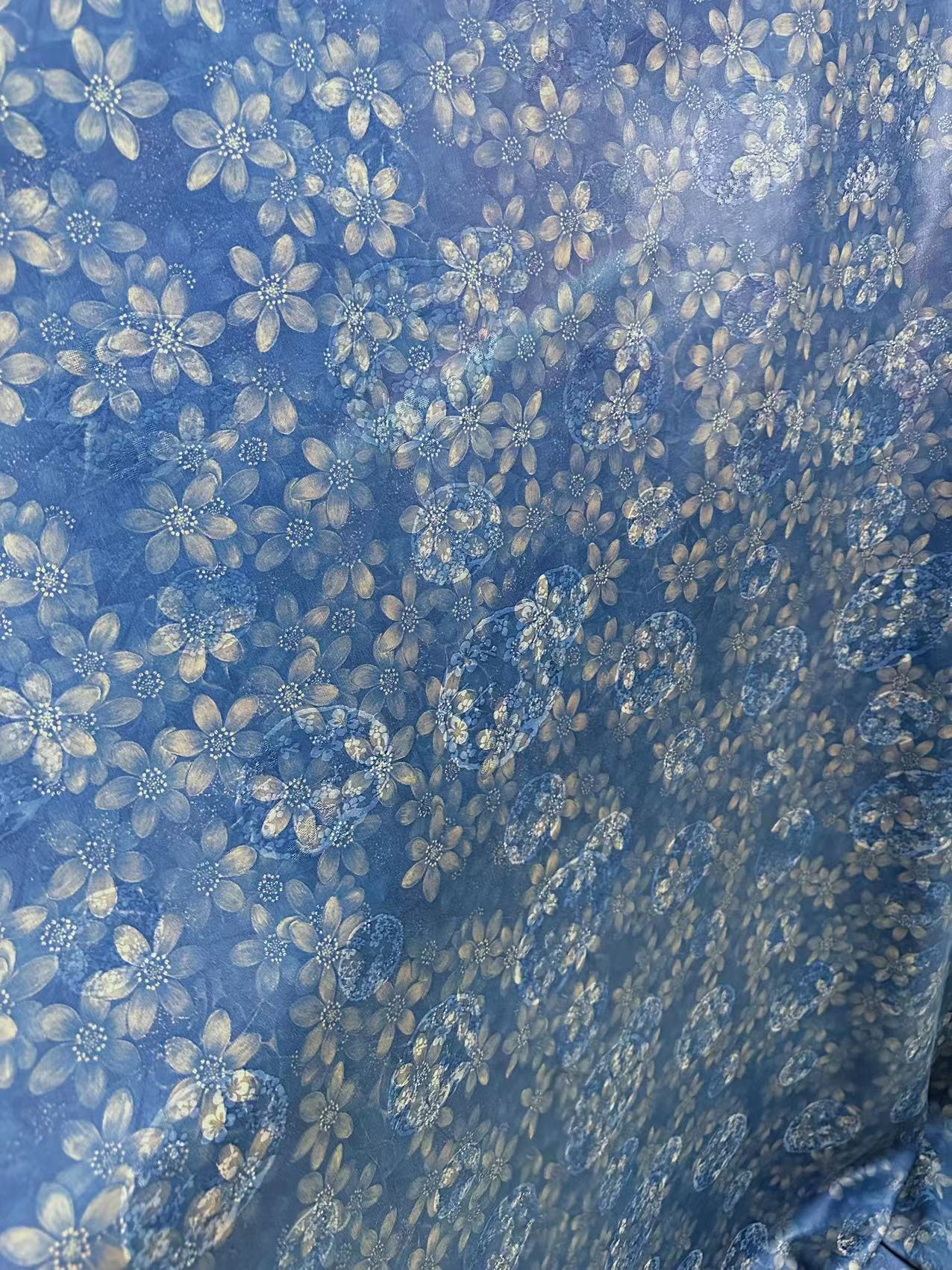 SXKGYR - Handmade 25 Momme HUALUO Jacquard Hongyunsha Mud Silk Fabric (Openwork texture) - 114cm by the Yard