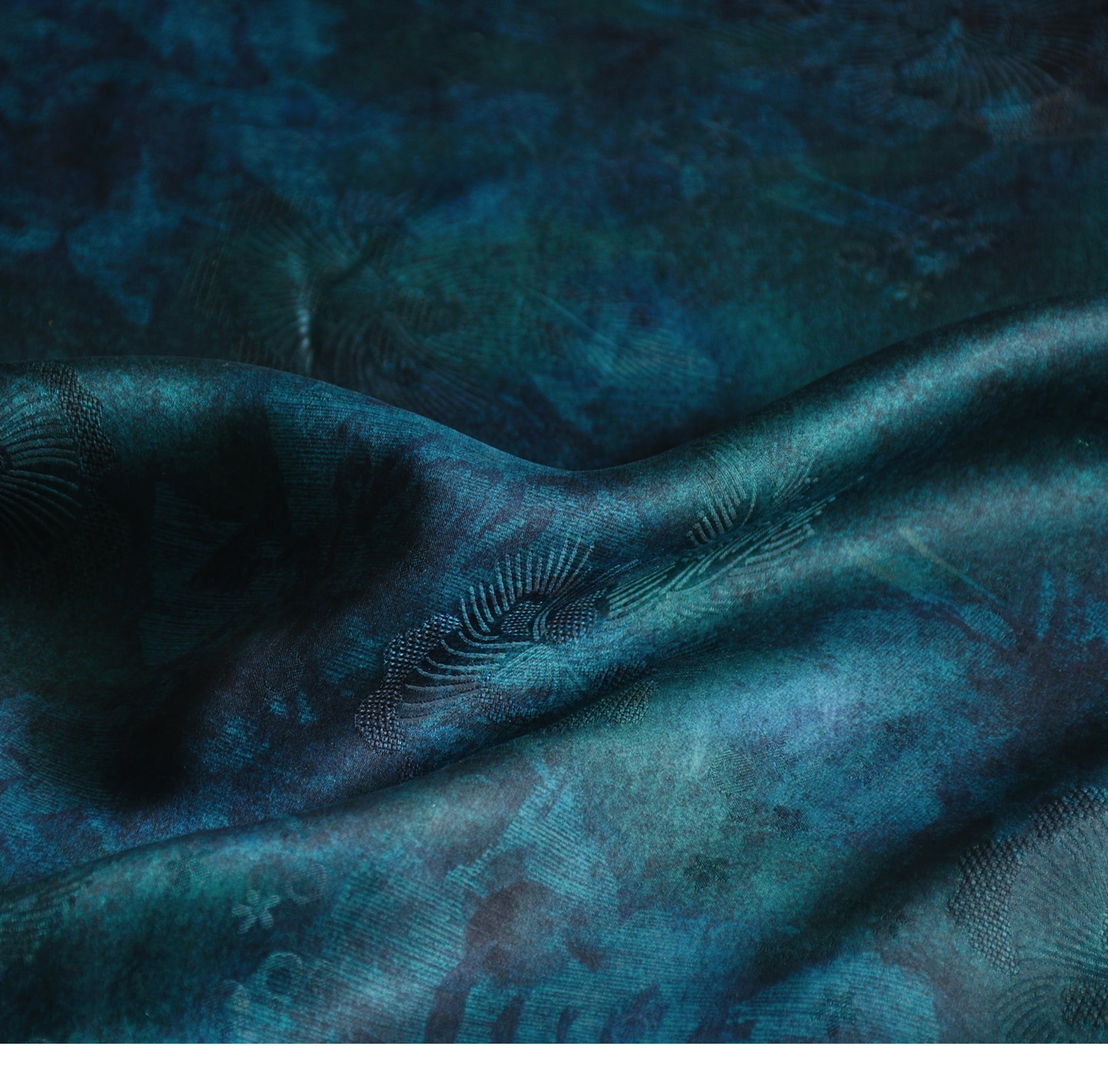 YPSSZO - Handmade 26 Momme HUALUO Jacquard Mud Silk Fabric (Openwork texture) - 110cm by the Yard