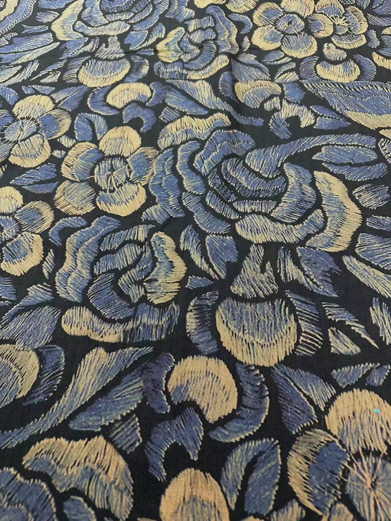 SXJFQH - 40 Momme Jacquard Mud Silk Plant Dye Vintage Style Pure Silk Fabric -114cm by the yard