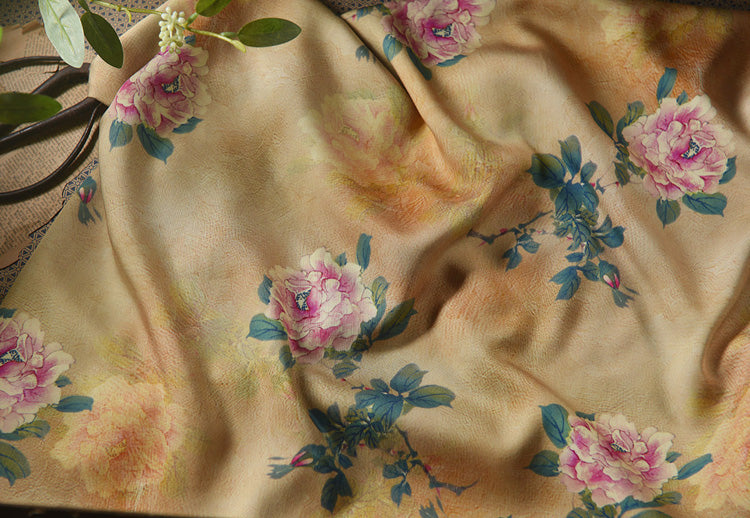 RYJIUQUU - Hight 60 Count Rayon Satin Faux Silk Chinese Style Floral Cheongsam Dress Fabric - 145cm wide by the Yard