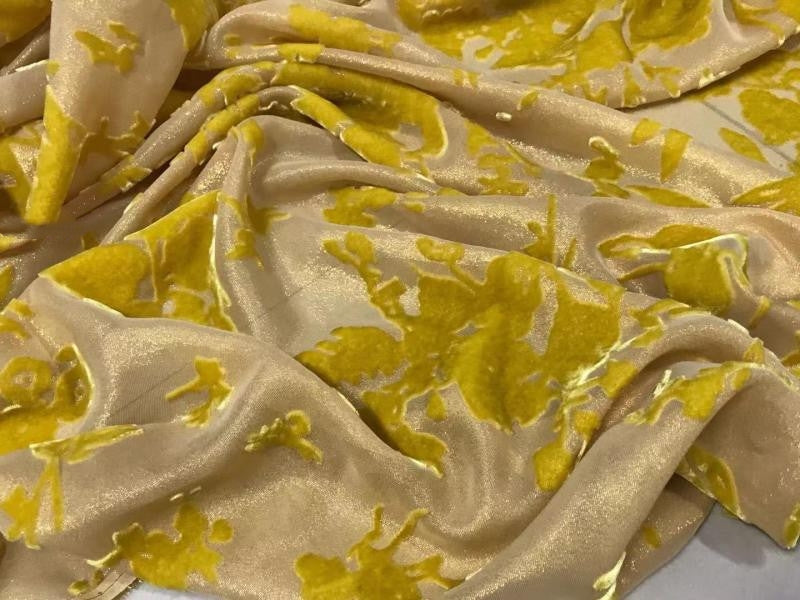 ZJINLY - New Soft and Comfortable Opaque Jacquard  Burnout Silk Velvet Fabric - 135cm wide by the Yard