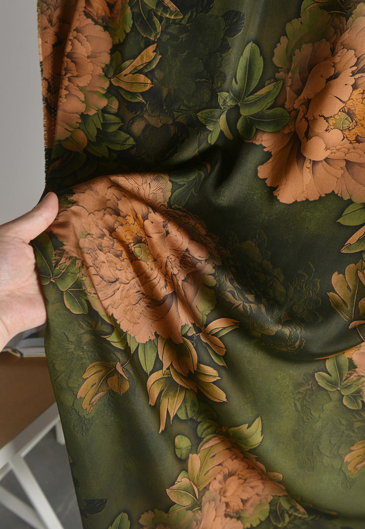 RYXIYANG- Hight 60 Count Rayon Satin Faux Silk Chinese Style Floral Cheongsam Dress Fabric - 145cm wide by the Yard