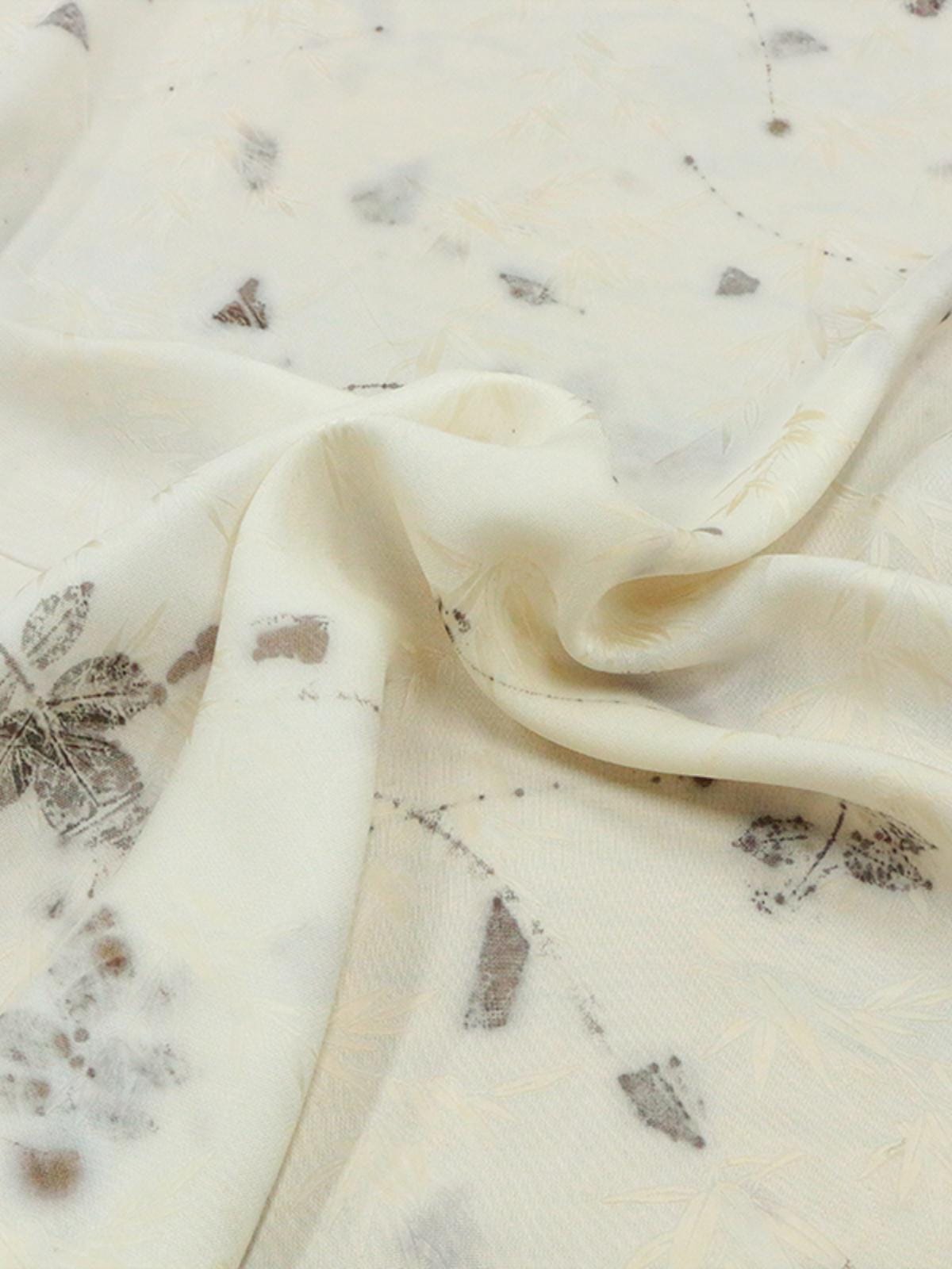 TURAYE - 19 Momme Handmade Jacquard Plant Dye Leaf Pattern Jacquard Perforated Silk Fabric Silk Rayon Blend - 128cm wide by the Yard