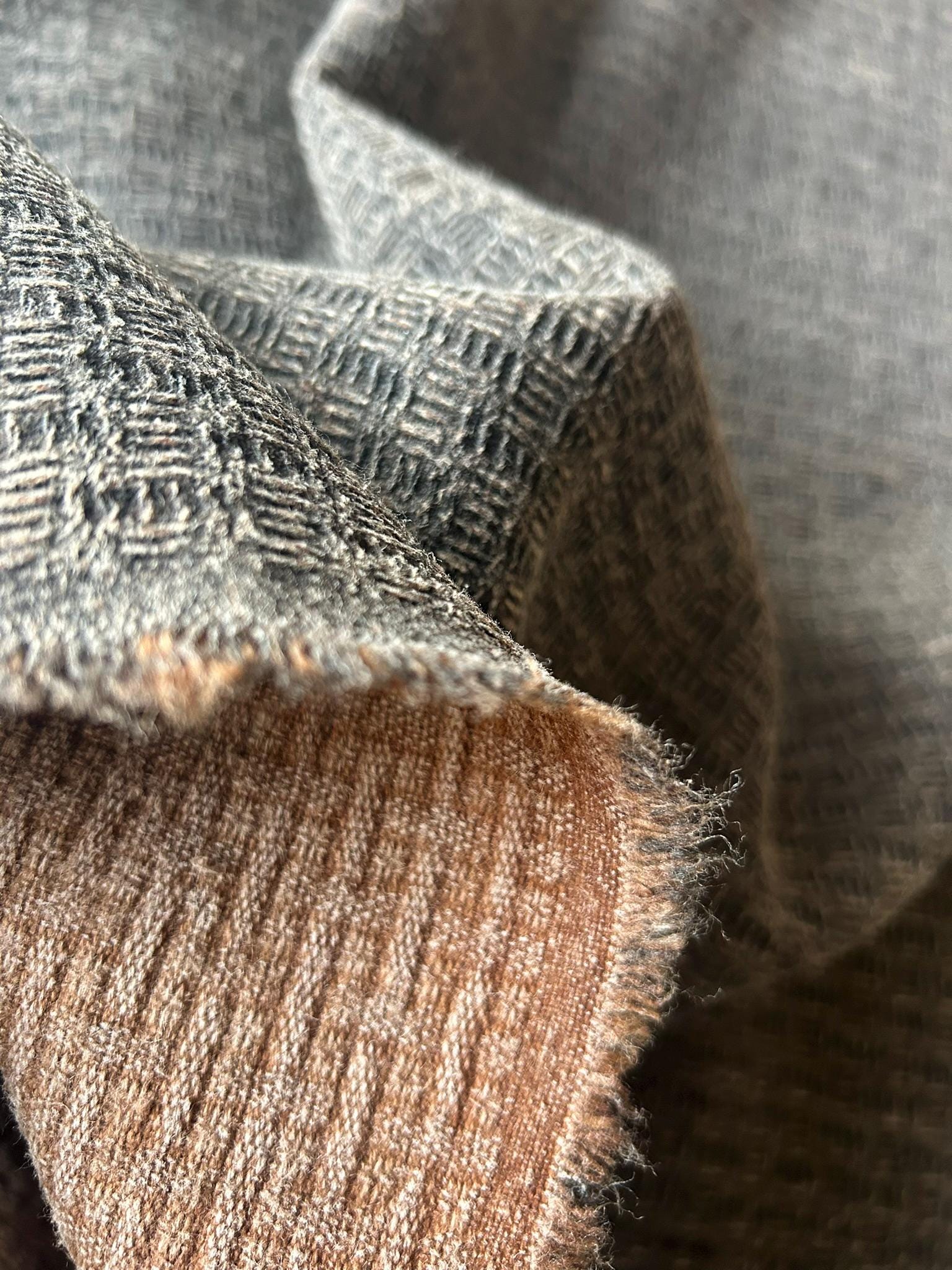 JPXCZWZC - 95 Momme Jacquard Mud Silk Gambiered Ganton Tussah Silk Fabric - 110cm wide by the Yard
