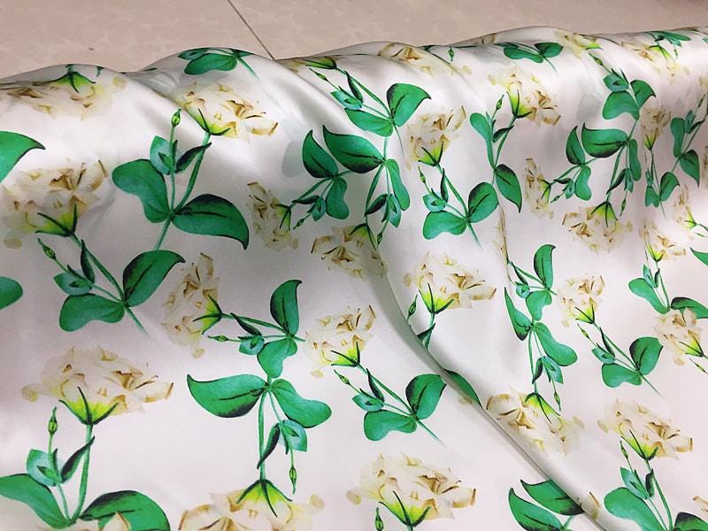 SUYAHU - 16 Momme Elegant Floral Print Charmeuse Silk Satin Fabric - 138cm wide by the Yard